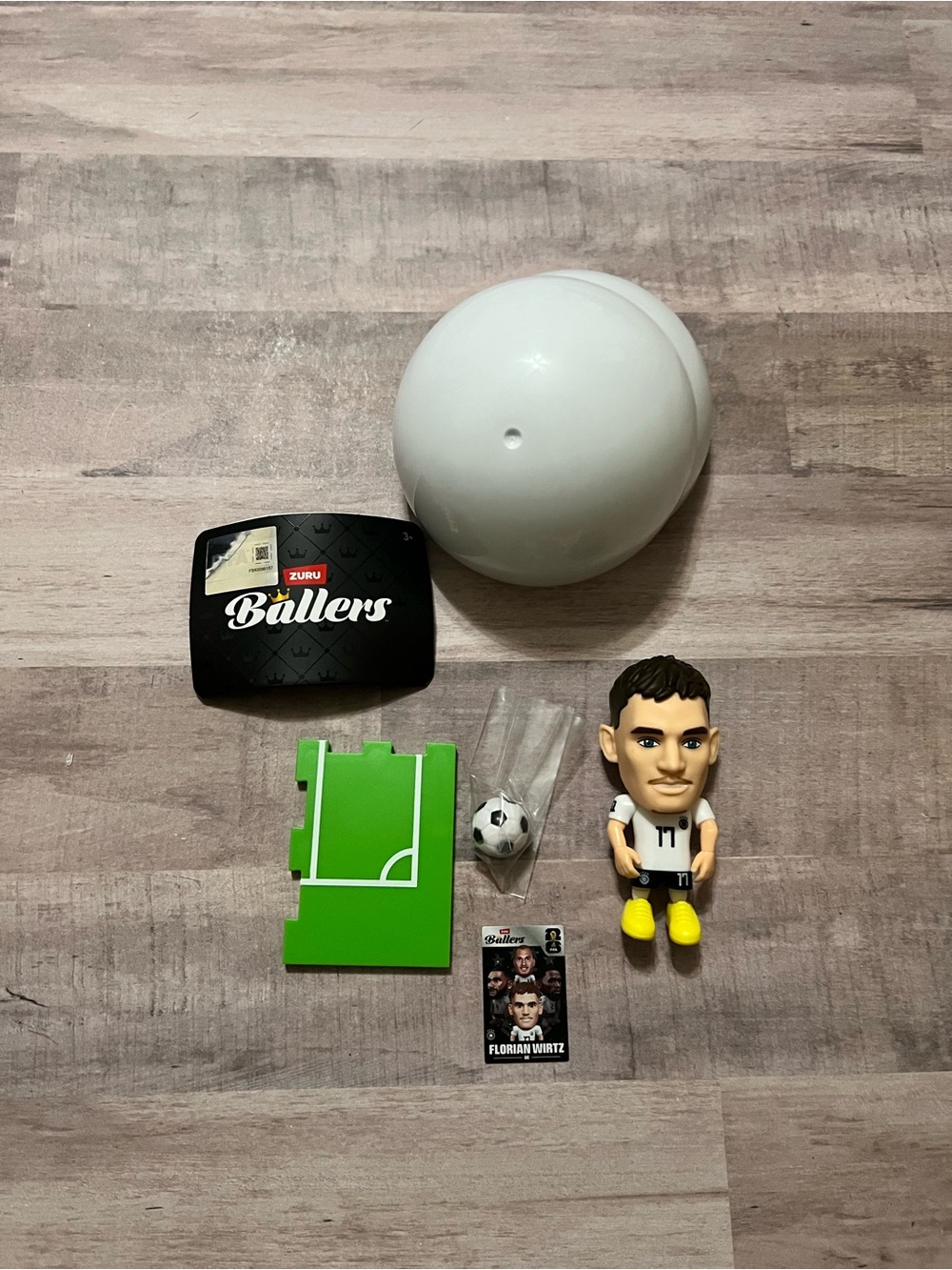 Zuru Ballers 2026 FIFA World Cup Soccer Florian Wirtz #17 Germany